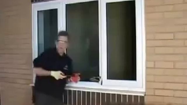 UPVC Windows Home Security смотреть онлайн