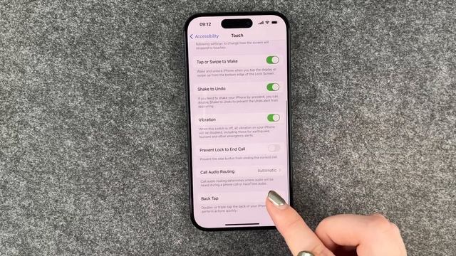 iPhone 15 Pro - How to take a Screenshot • 📱 • 📸 • 🖼 • | Tutorial смотреть онлайн