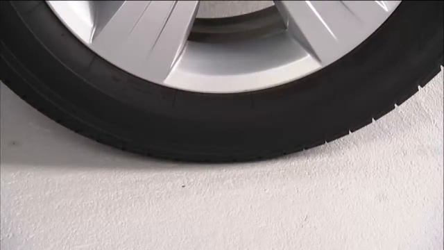 2015 Jeep Patriot | Jacking and Tire Change смотреть онлайн