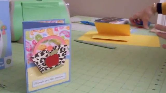 Paisley Accordian Card смотреть онлайн