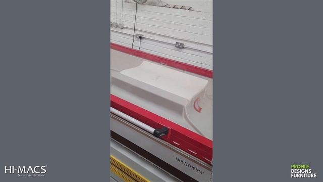 Construction of Profile Designs Furniture Ripple table using HI-MACS Ultra-Thermoforming смотреть онлайн