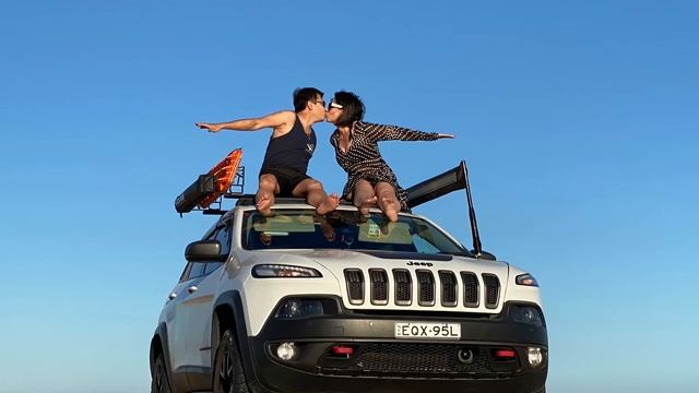 Stockton Beach - Beach driving Jeep Cherokee Trailhawk KL @4wdtherapy382 смотреть онлайн