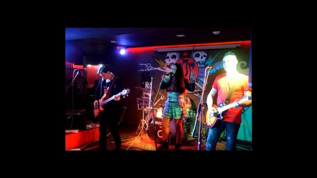 Девушка N На заре (MЭD DOГ/Альянс cover) смотреть онлайн