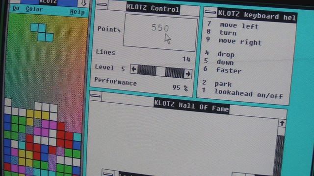 Windows /386, playing a game of KLOTZ смотреть онлайн