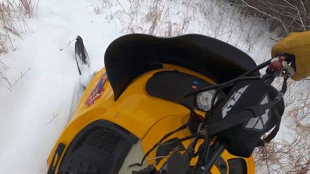 2000 MXZX 500 Test Ride In The Yard смотреть онлайн