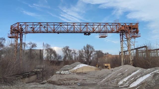 22 марта 2021 г. Демонтаж крана КК20-32 обрушением. смотреть онлайн