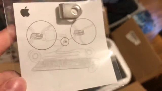 PowerMac G4 Cube Unboxing смотреть онлайн