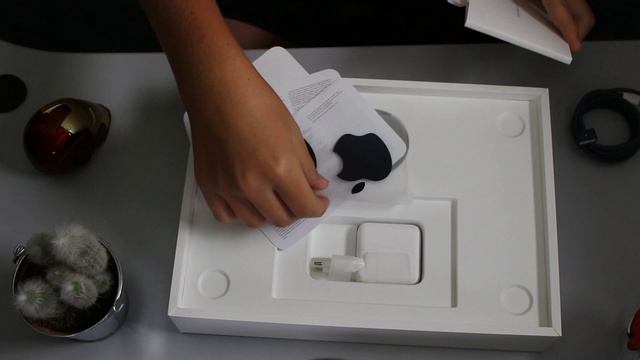 Unboxing Macbooku AIR M2 a první dojmy смотреть онлайн