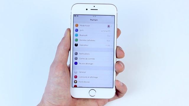 Top 5 : Thèmes iOS 9 pour iPhone et iPod touch смотреть онлайн