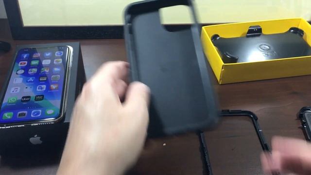 iPhone 11 Pro Max and Otterbox Defender case смотреть онлайн