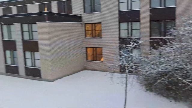 Snow and the view from my window is Amazing смотреть онлайн