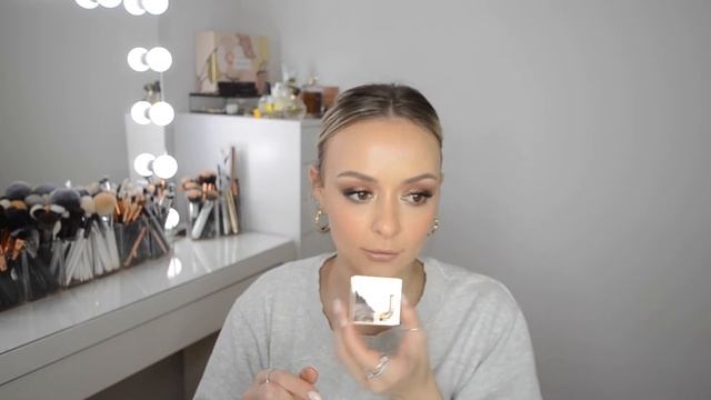 July 21 Makeup Purchases смотреть онлайн