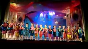 Песенка про сороконожку😊