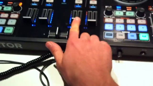 Traktor S4 MK2 freezing. Problem смотреть онлайн