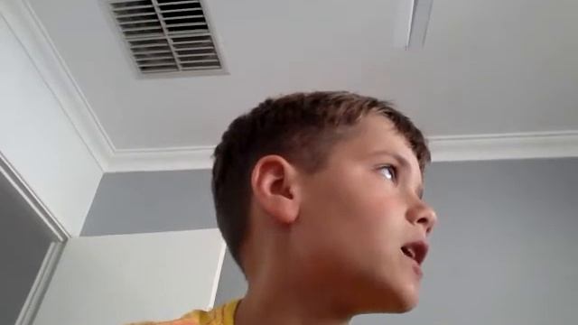 Roblox is the best game!! Daniel t gaming sucks!! смотреть онлайн
