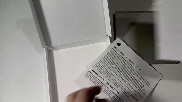 Unboxing: Magic Trackpad смотреть онлайн