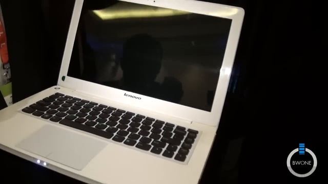 Lenovo U310 Ultrabook Hands-on - CES 2012 - BWOne.com смотреть онлайн
