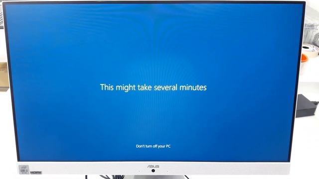 ASUS V222 All-in-One Desktop смотреть онлайн