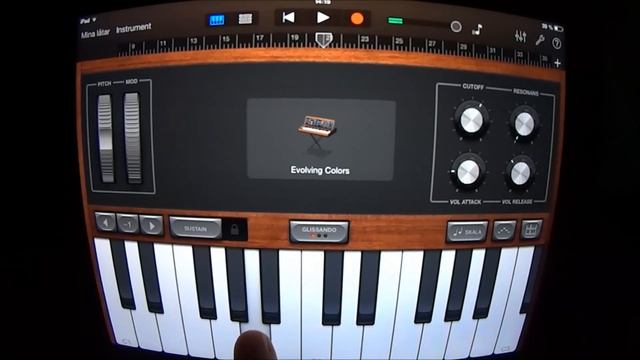 Ariana Grande - Break Free Ft. Zedd (GARAGEBAND TUTORIAL)