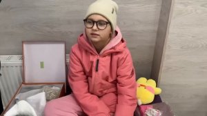 VLOG Алиса хочет стать РАЗРАБОТЧИКОМ ИГР ! Показываем наши покупки ! Везём Алису к доктору !