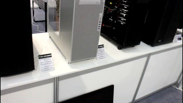 [Cowcot TV] Computex 2014 : Lian Li смотреть онлайн