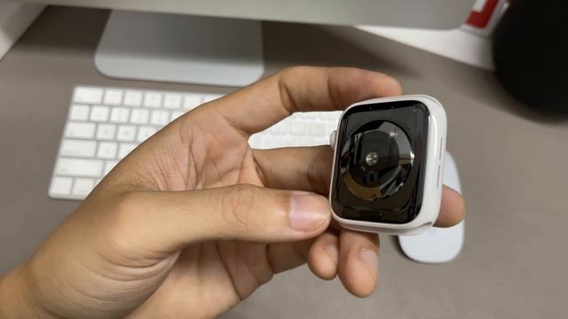 Tại sao Apple Watch Ceramic lại là chiếc đồng hồ đắt nhất của Apple? смотреть онлайн