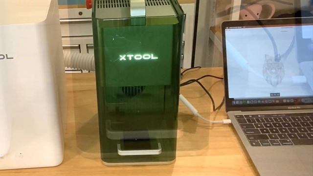 xTool F1 Set Up and First Projects смотреть онлайн