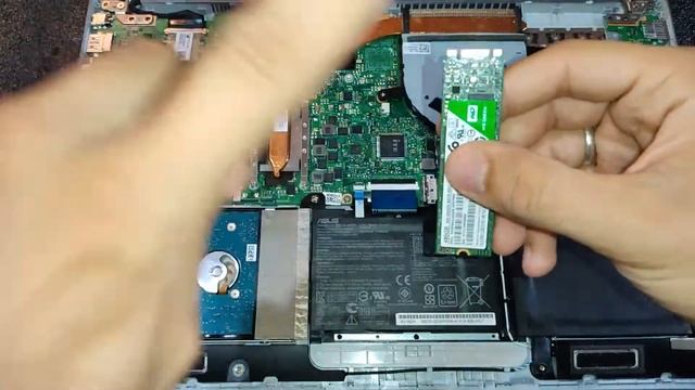 Instalación dos discos duros SSD M.2 Asus Vivobook F510U y memoria RAM. Dispositivos compatibles смотреть онлайн