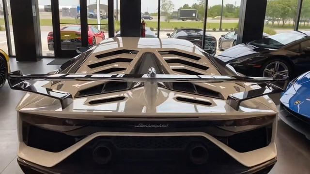 2020 Lamborghini Svj
