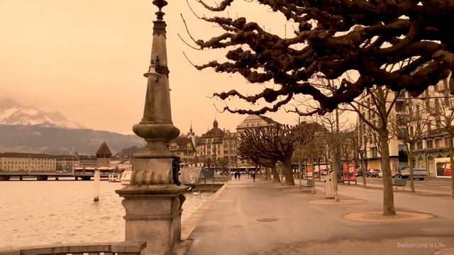 Sahara dust in Switzerland 🇨🇭 Sand cloud paints sky golden! смотреть онлайн