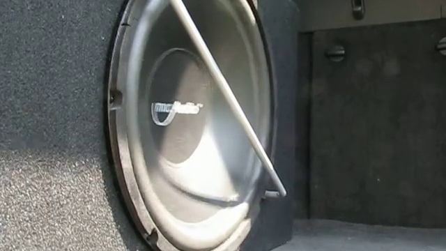 Macaudio 12'' Subwoofer Bangin'