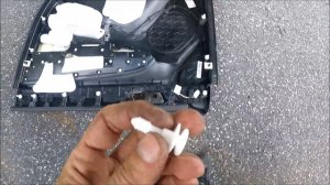 How to remove door panel Jeep Grand Cherokee 2011-2017