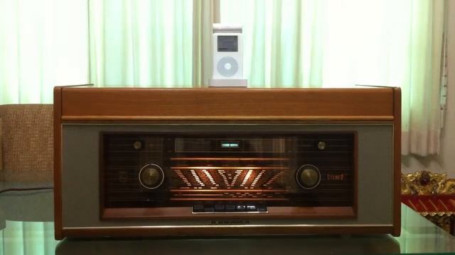Testing Philips TYP H4S 03A Radio Reception via iPod FM Transmitter смотреть онлайн