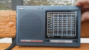 Tecsun R-9700DX. Wave scanning MW, SW.