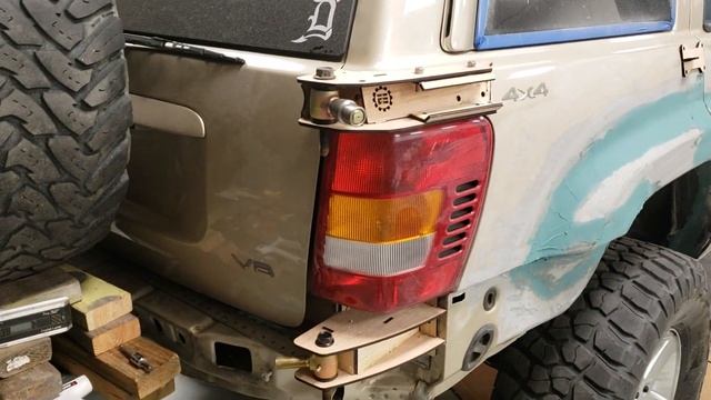 EP.35- Echelon Expedition Works WJ Rear Tire Carrier- Design and Build Part 1-WJ JEEP GRAND CHEROKE смотреть онлайн