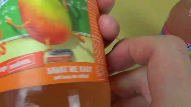 Snapple Fruit Drinks Part I смотреть онлайн
