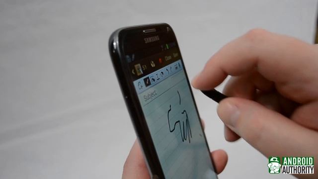 Break It Down - How Does The S Pen Work? смотреть онлайн