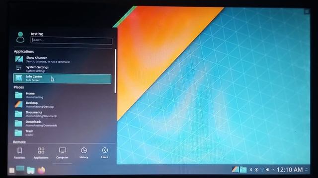 Manjaro Linux first boot hands on.An introduction to Manjaro Linux with Free-office. смотреть онлайн