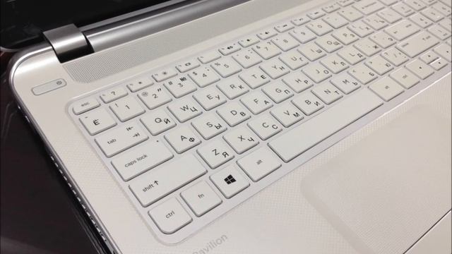 HP Pavilion 15 white color 2014 Model смотреть онлайн