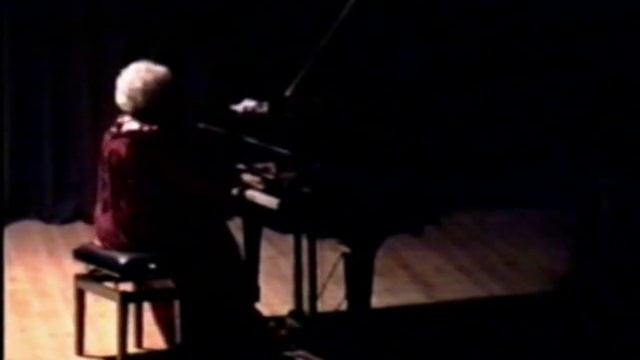 Lya de Barberiis pianoforte: Schubert Sonata op. 120 / Drei Klavierstücke / Brahms Händel Variazion смотреть онлайн