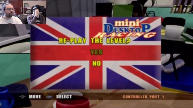 Rétro Panda • Mini Desktop Racing (Tu veux me prendre derrière la gomme ?) смотреть онлайн