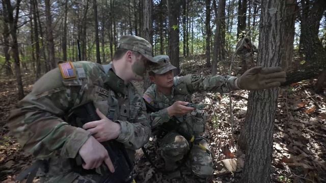 Lincoln University of Missouri ROTC: Become a Blue Tiger смотреть онлайн