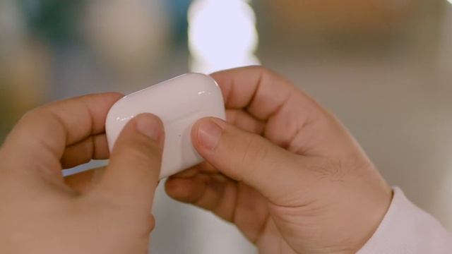 AirPods Pro vs AirPods | هل الفرق يستاهل ؟؟ смотреть онлайн