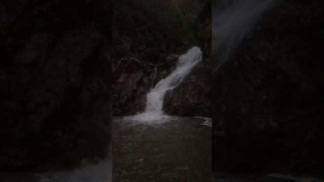 Водопад на реке Мара КЧР смотреть онлайн