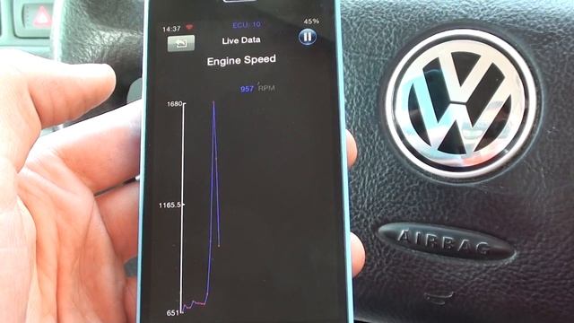 IOBD2 Phone Car Fault Scanner Review With Live Data & Graphing смотреть онлайн