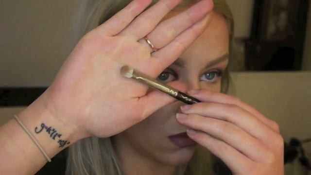 Smokey Eyes with MAC Warm Neutrals Palette смотреть онлайн