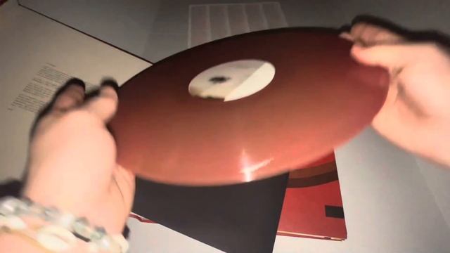 Watching Movies with the Sound Off 10th Anniversary Vinyl Unboxing смотреть онлайн