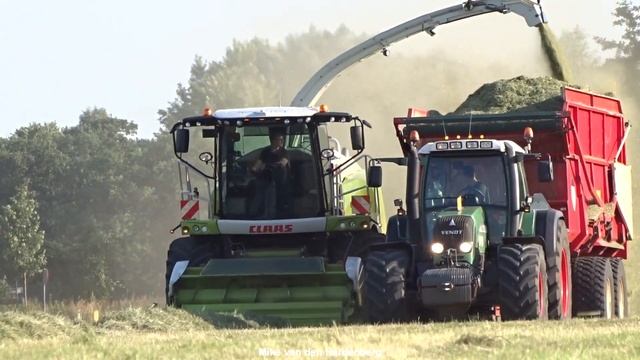 Grass silage 2018 | Claas Jaguar 940 + Arion 650 | Gras hakselen | Geresteijn | Hoevelaken | NL. смотреть онлайн