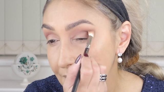 Get The Perfect Glam Look For Hooded Eyes With This Easy Tutorial! смотреть онлайн