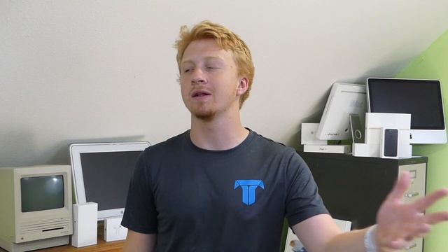 I'm glad I'm not a Microsoft fan right now! смотреть онлайн